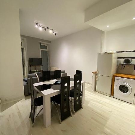 Charmant Petit Appartement Bagnères-de-Bigorre Exteriör bild